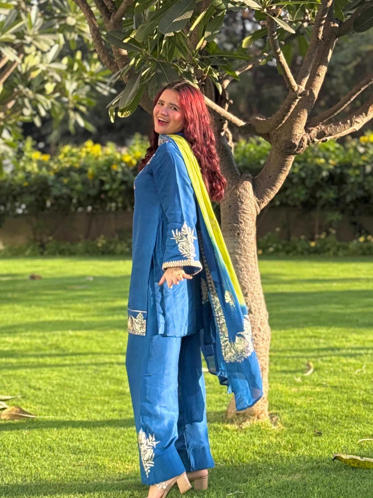 Kashmiri Tilla Opada Silk Suit set